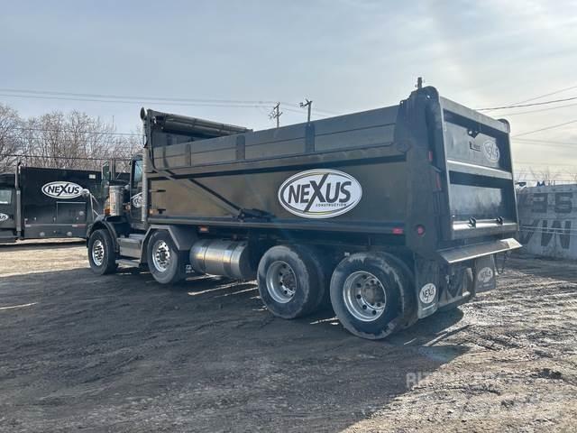 Kenworth T800 Sora- ja kippiautot