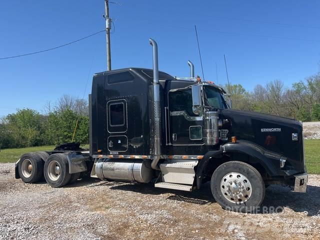 Kenworth T800 Vetopöytäautot