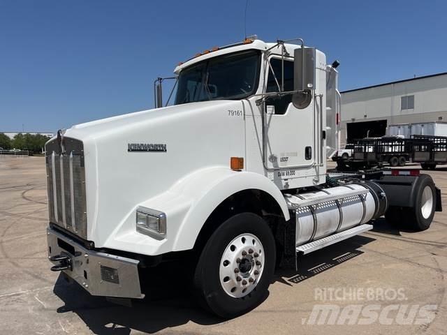 Kenworth T800 Vetopöytäautot