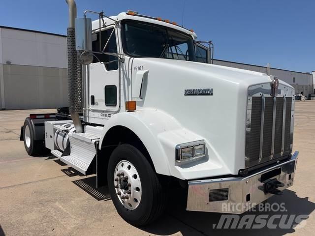 Kenworth T800 Vetopöytäautot