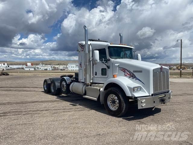 Kenworth T800 Vetopöytäautot