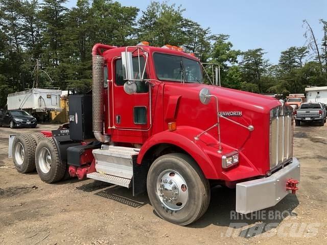 Kenworth T800 Vetopöytäautot