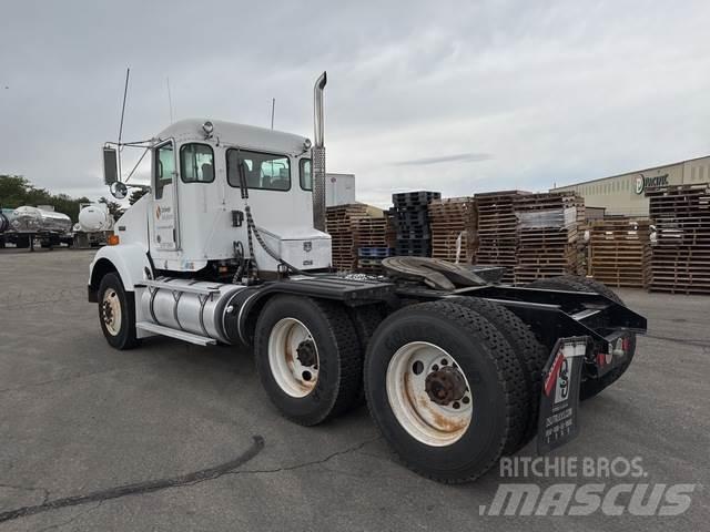 Kenworth T800 Vetopöytäautot