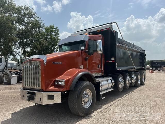 Kenworth T800 Sora- ja kippiautot
