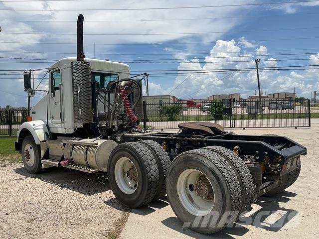 Kenworth T800 Vetopöytäautot