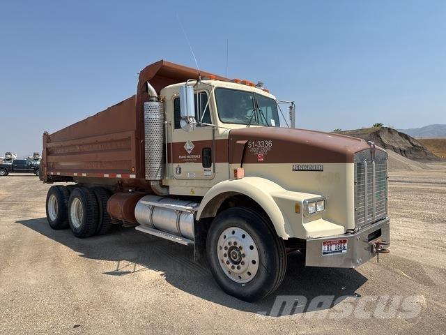 Kenworth T800 Sora- ja kippiautot