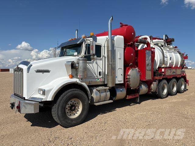 Kenworth T800 Telakaivukoneet