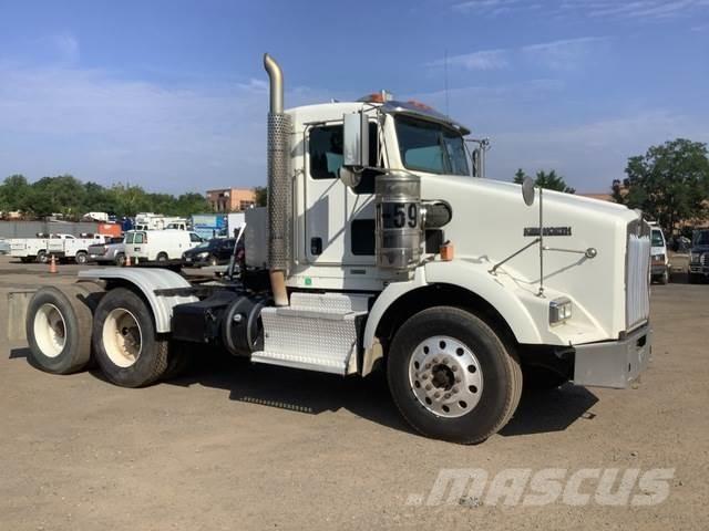 Kenworth T800 Vetopöytäautot