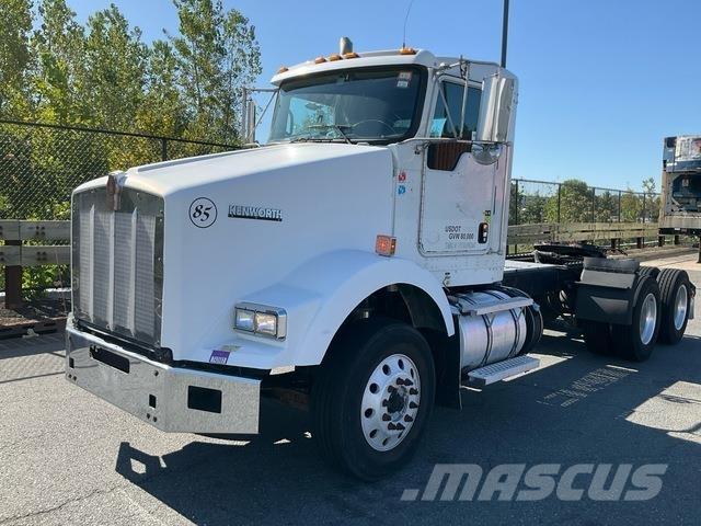 Kenworth T800 Vetopöytäautot