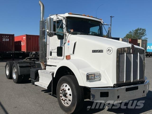 Kenworth T800 Vetopöytäautot