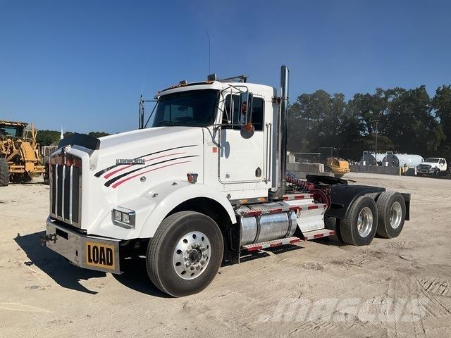 Kenworth T800 Vetopöytäautot