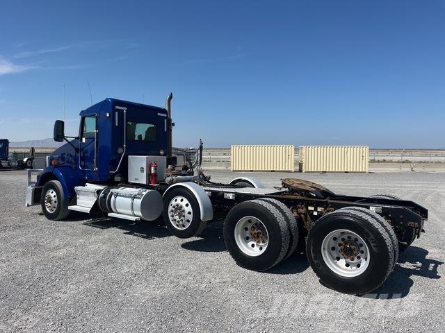 Kenworth T800 Vetopöytäautot