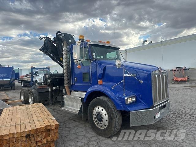 Kenworth T800 Nosturiautot