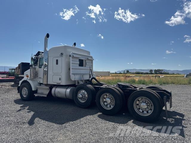 Kenworth T800 Vetopöytäautot
