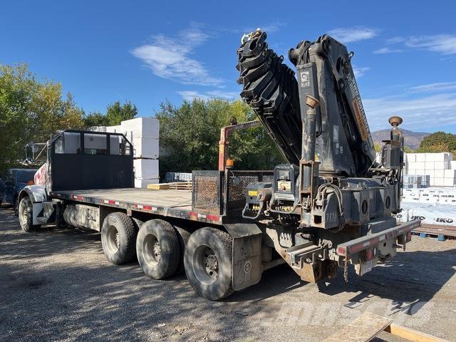 Kenworth T800 Nosturiautot