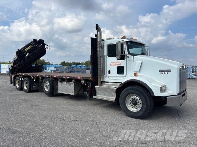 Kenworth T800 Nosturiautot