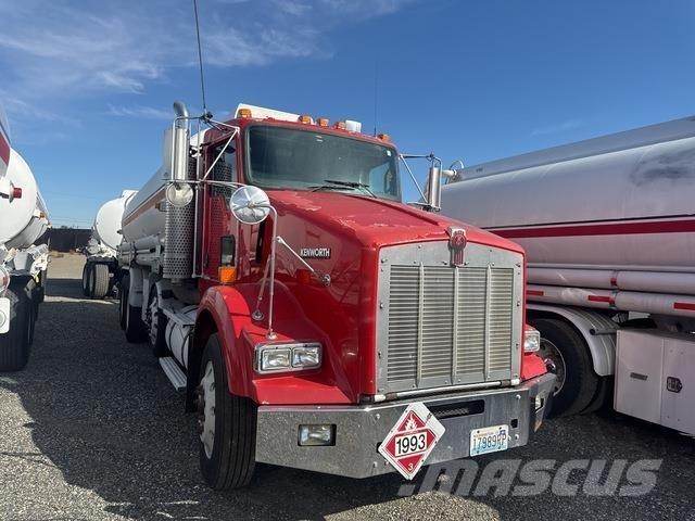 Kenworth T800 Säiliöautot