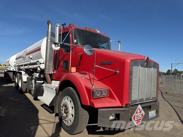 Kenworth T800 Säiliöautot