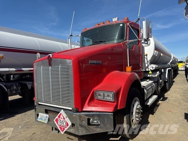 Kenworth T800 Säiliöautot