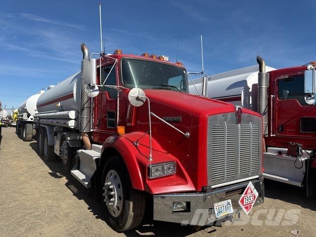 Kenworth T800 Säiliöautot