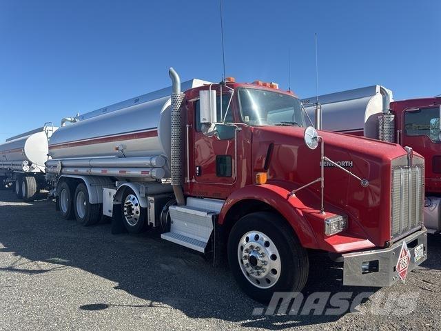 Kenworth T800 Säiliöautot
