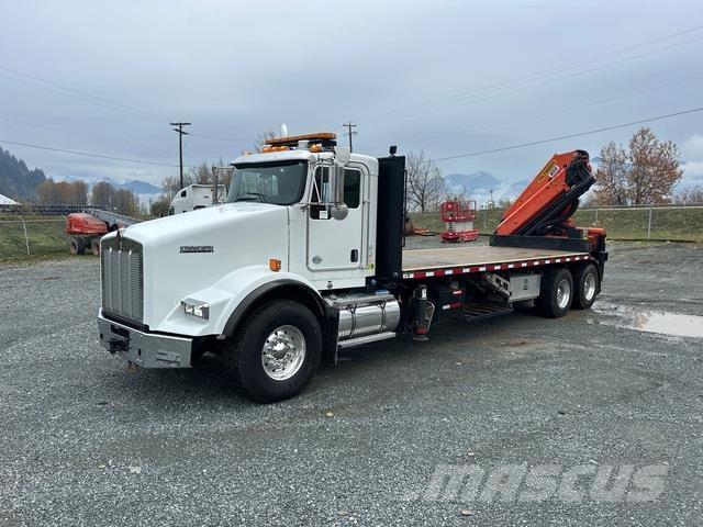 Kenworth T800 Nosturiautot