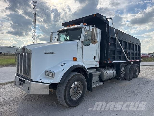 Kenworth T800 Sora- ja kippiautot