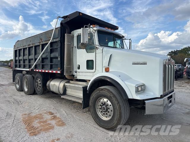 Kenworth T800 Sora- ja kippiautot