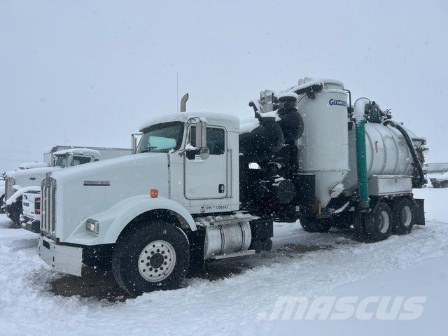 Kenworth T800 Telakaivukoneet