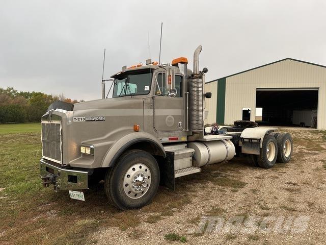 Kenworth T800B Hinausautot