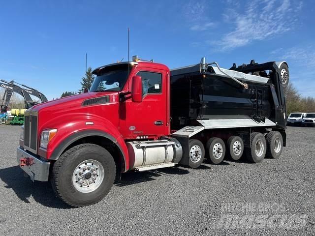 Kenworth T880 Sora- ja kippiautot
