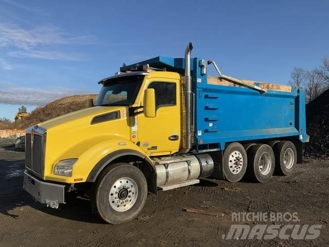 Kenworth T880 Sora- ja kippiautot