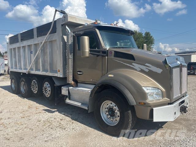 Kenworth T880 Sora- ja kippiautot