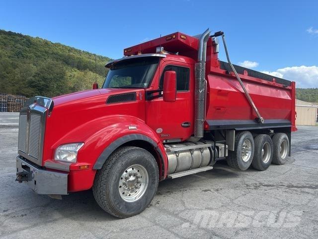 Kenworth T880 Sora- ja kippiautot