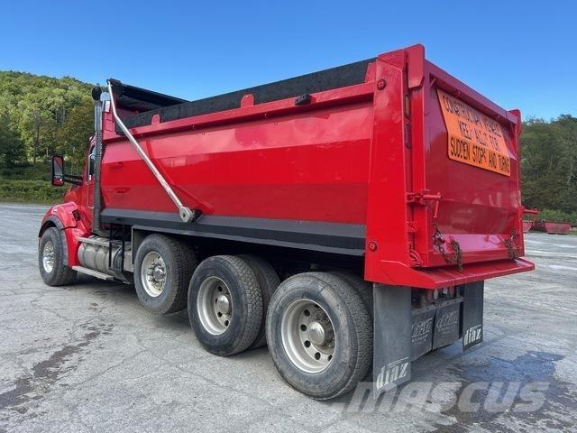 Kenworth T880 Sora- ja kippiautot