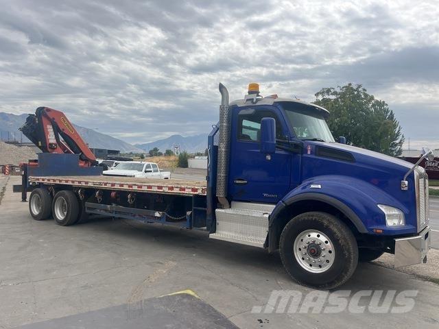 Kenworth T880 Nosturiautot