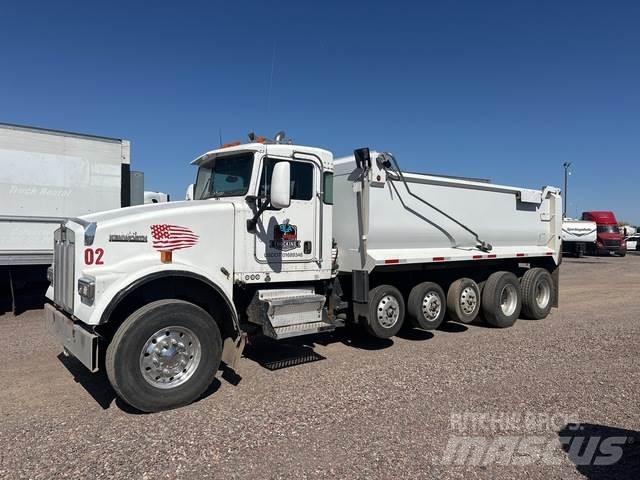 Kenworth W900 Sora- ja kippiautot