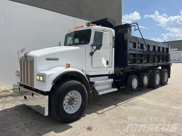 Kenworth W900 Sora- ja kippiautot