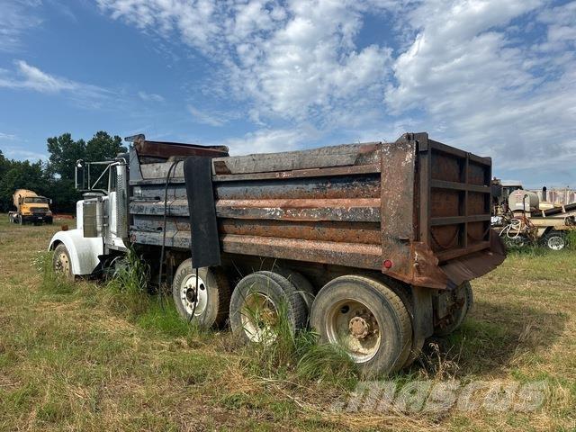 Kenworth W900 Sora- ja kippiautot