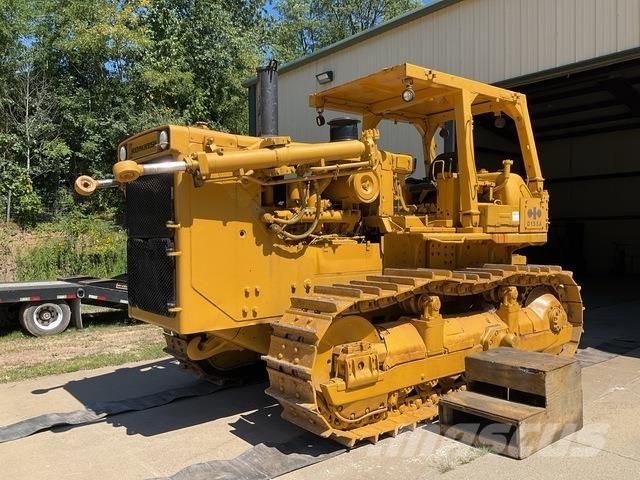 Komatsu D155-A Telaketjupuskutraktorit