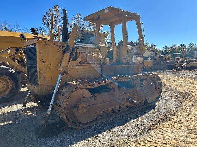 Komatsu D68E-1 Telaketjupuskutraktorit