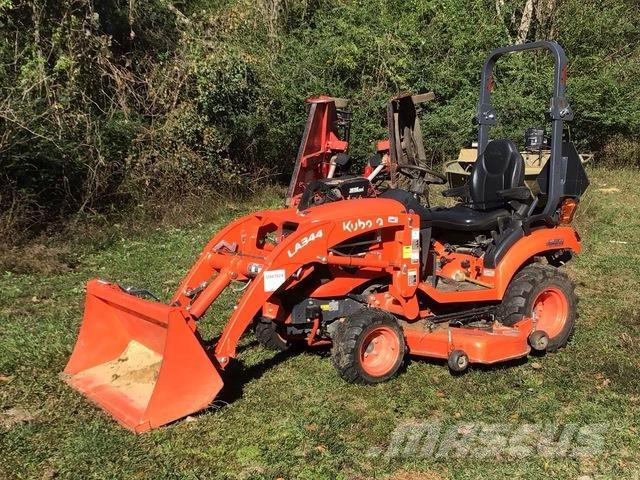Kubota BX2380 Taajamatraktorit