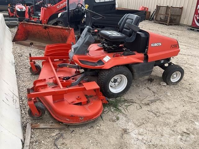 Kubota F2560E Muut koneet