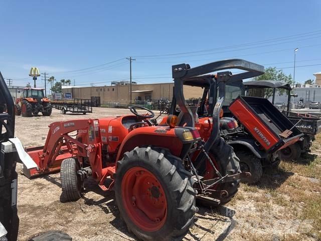 Kubota L2501DT Taajamatraktorit