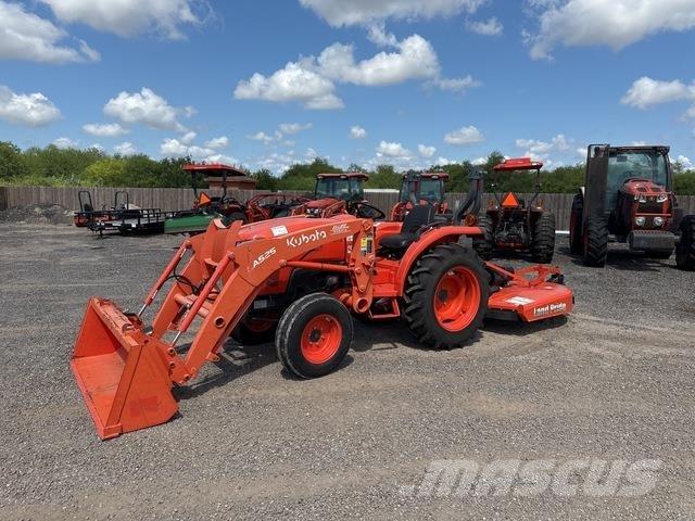 Kubota L2501F Taajamatraktorit