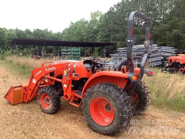 Kubota L3902DT Taajamatraktorit
