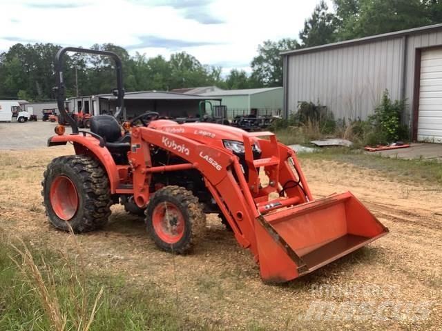 Kubota L3902DT Taajamatraktorit
