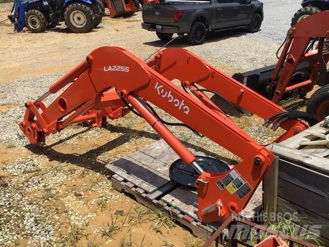 Kubota LA2255 Muut koneet