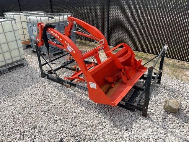 Kubota LA344S Muut koneet