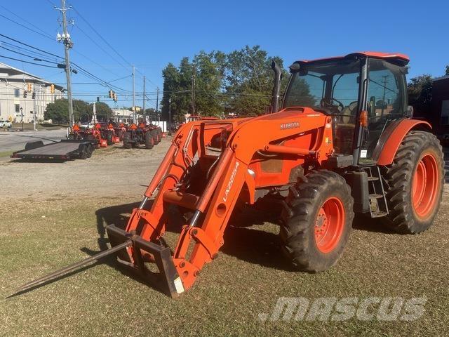 Kubota M135GX Traktorit
